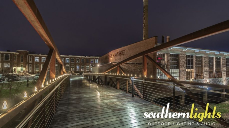 revolution-mill-kau-restaurant-bar-and-grill-greensboro-workspace-restaurant-event-corporate-weddings-outdoor-lighting