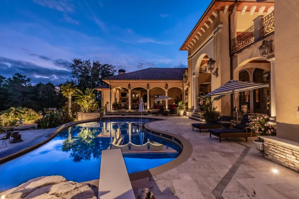 outdoor lighting service