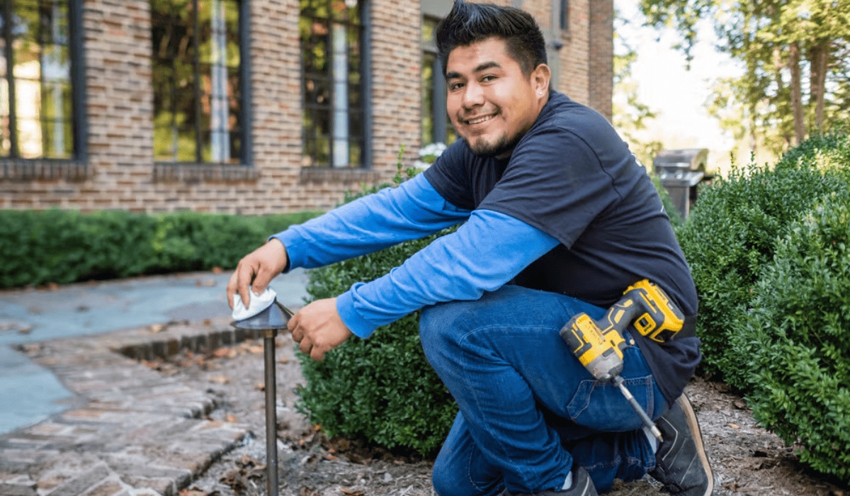 Hiring an outdoor lighting contractor in North Carolina