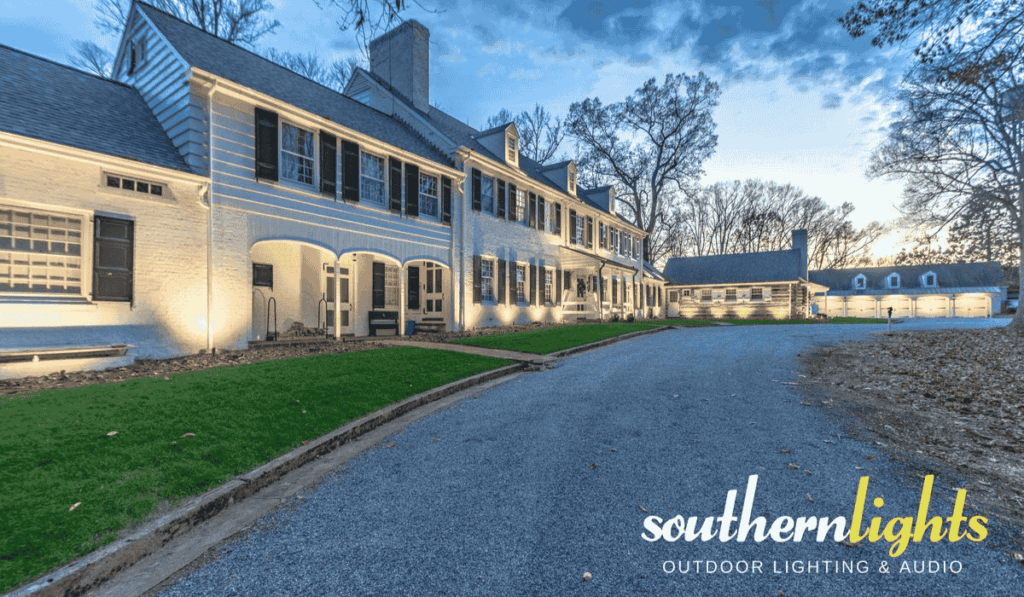 Residential Holiday Lighting