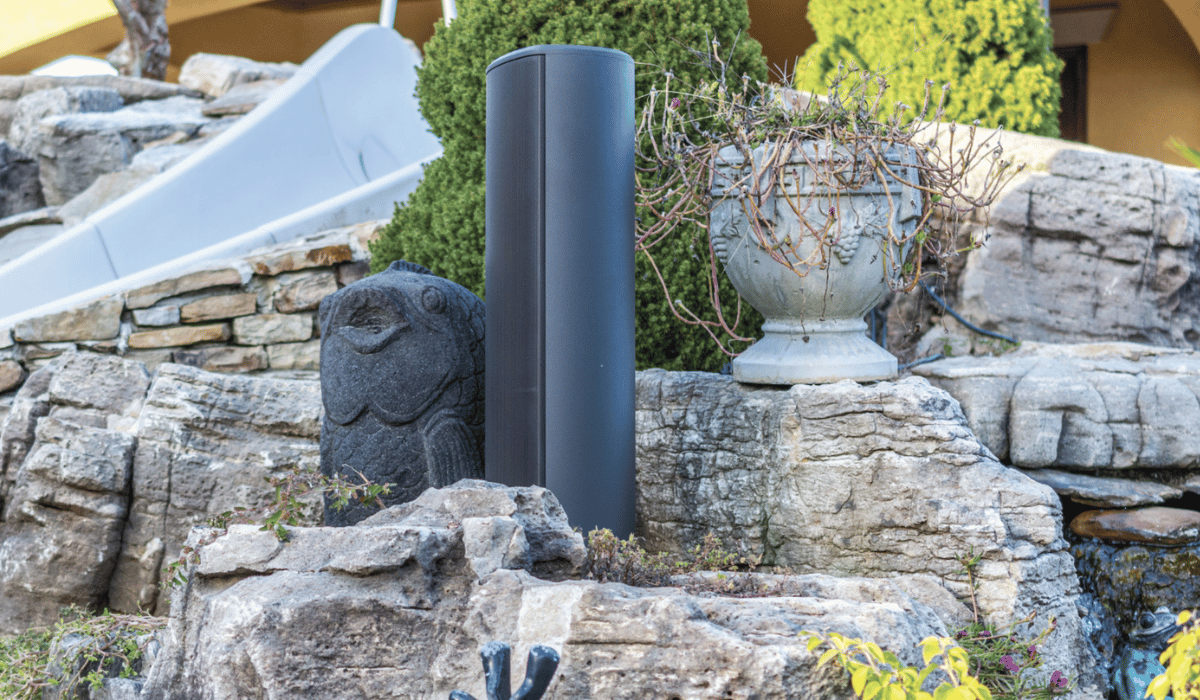 10 Benefits of Outdoor Audio Installation for Salons